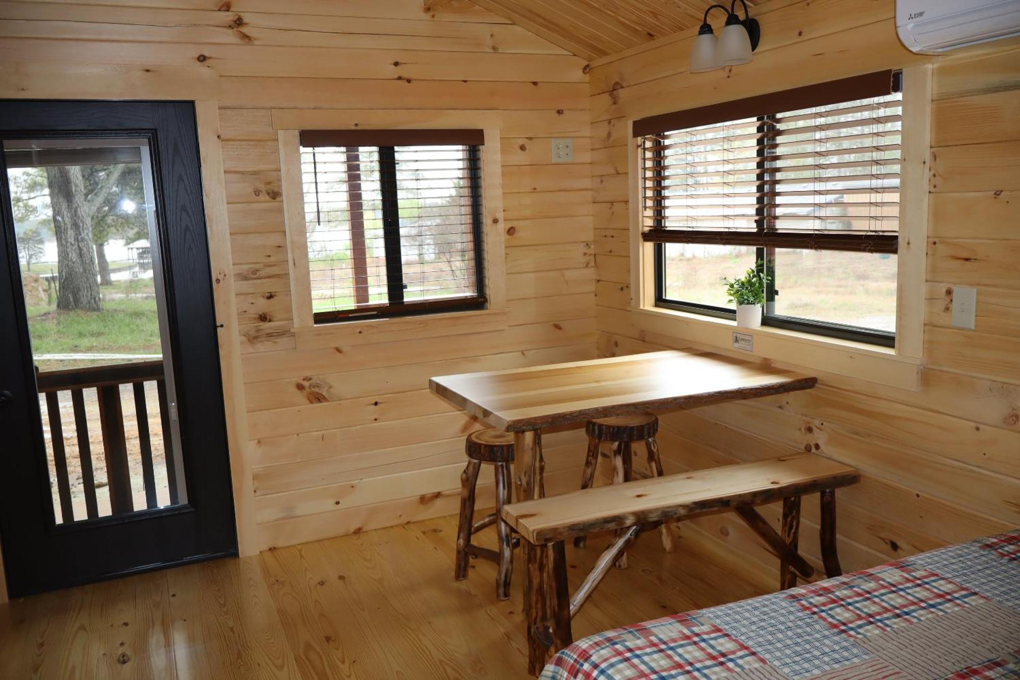 Cowan Creek Lodges Centre エクステリア 写真